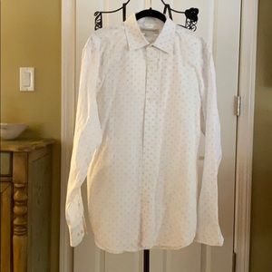 Men’s White Shirt w/light blue diamond design